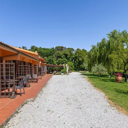 Erba Di Campo Apartment Livorno