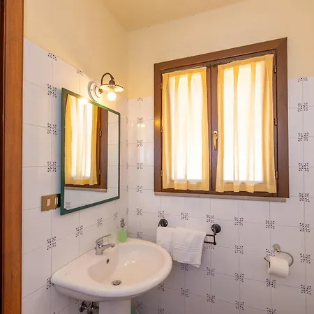 Erba Di Campo Apartment *
