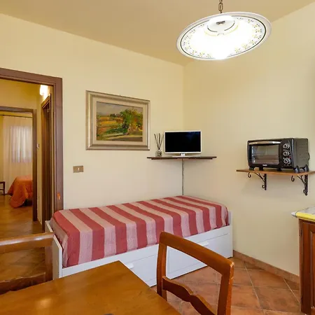 Apartment Erba Di Campo