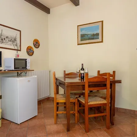 Erba Di Campo Apartment *